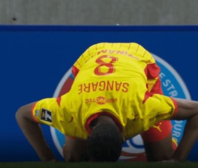 2场狂丢5分！争冠热门又翻车：无缘登顶法甲，落后大巴黎1分