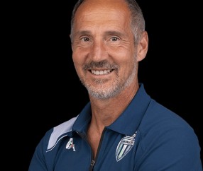 保级危急！热刺火速敲定换帅候选，前德甲教头成救命稻草，能成功吗？