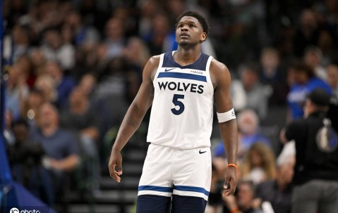 爱德华兹17分兰德尔24分 森林狼胜独行侠