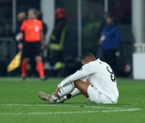 皇马爆冷1-2遭绝杀！西甲冠军悬念一夜复活？